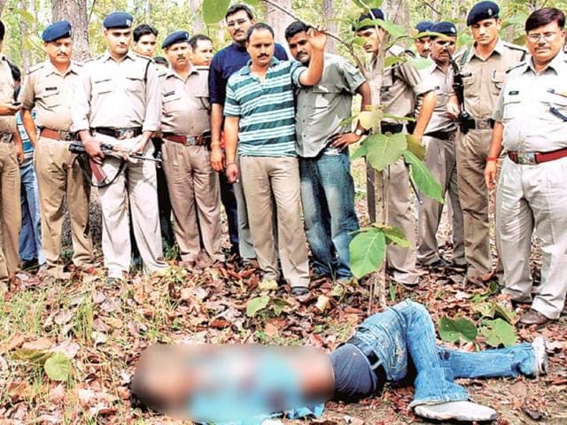 [2009 Dehradun Fake Encounter] Supreme Court Issues Notice In Interim Bail Plea Of Ex Cop Nitin Chauhan